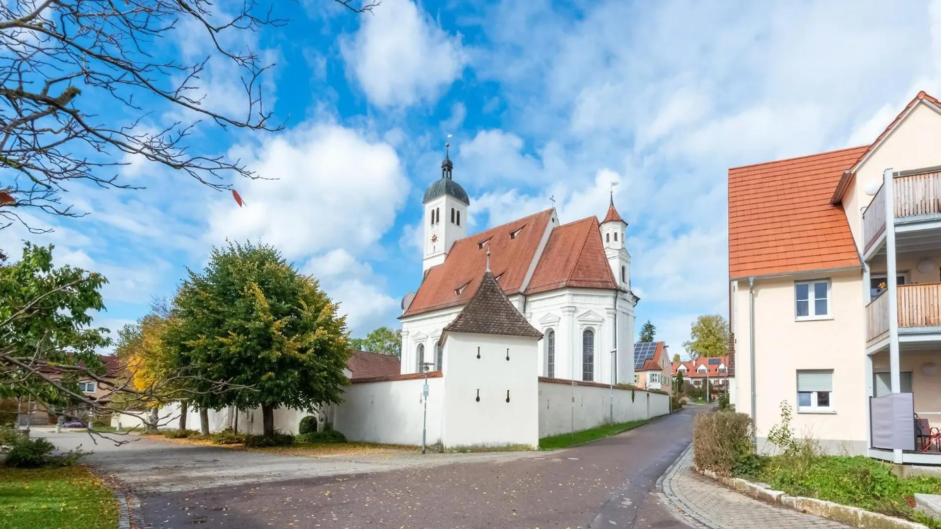 Apartment Lovely Holiday Home In Haunsheim Germany