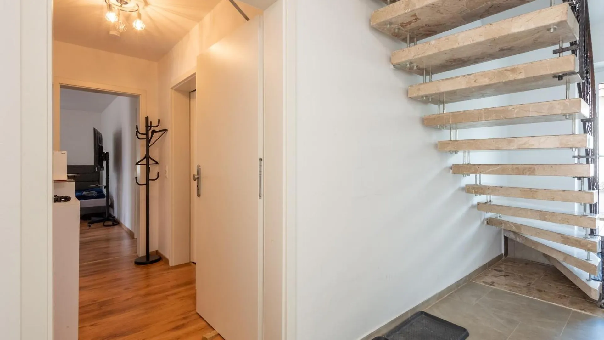 Lovely Holiday Home In Haunsheim Apartment
