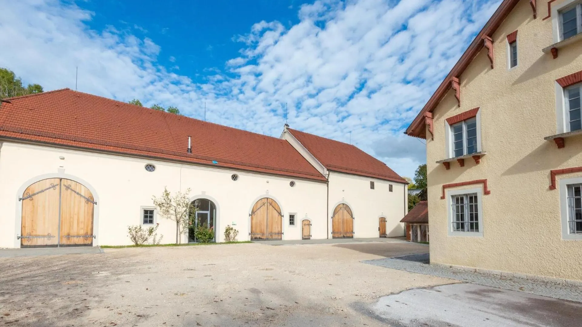 Lovely Holiday Home In Haunsheim Germany